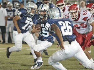 0902_sports_Saugus_Burroughs_fball_dw_01