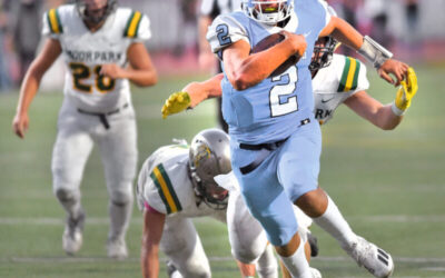 Saugus improves to 2-0, beats Moorpark, 41-13