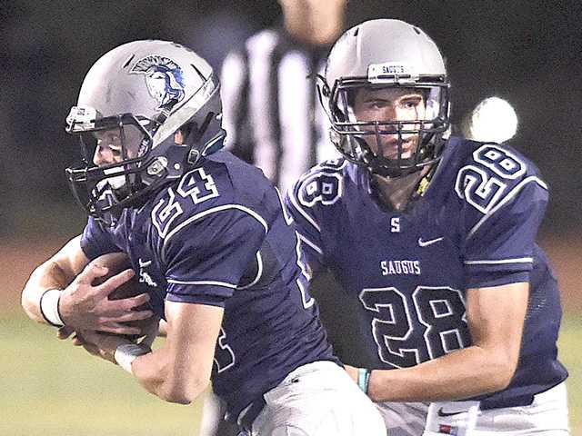 Saugus football stops Ventura late